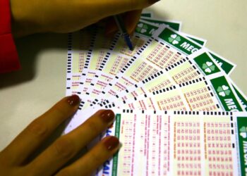 Mega 30 anos sorteia prêmio especial de R$ 320 milhões; assista aqui